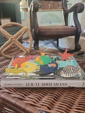 Handpainted Colorful Fish & Starfish Napkin Ring Set - 8